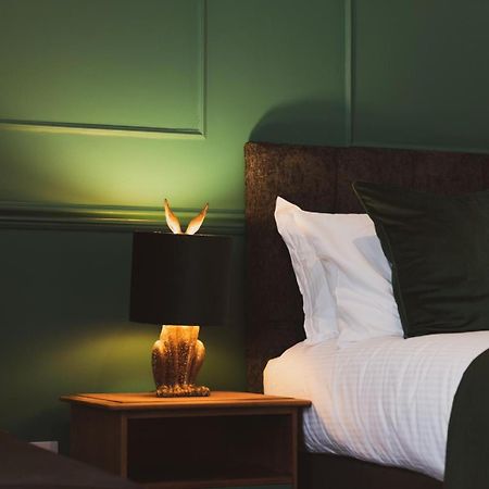 The Stag Hotel And Mailmans Arms 린드허스트 외부 사진