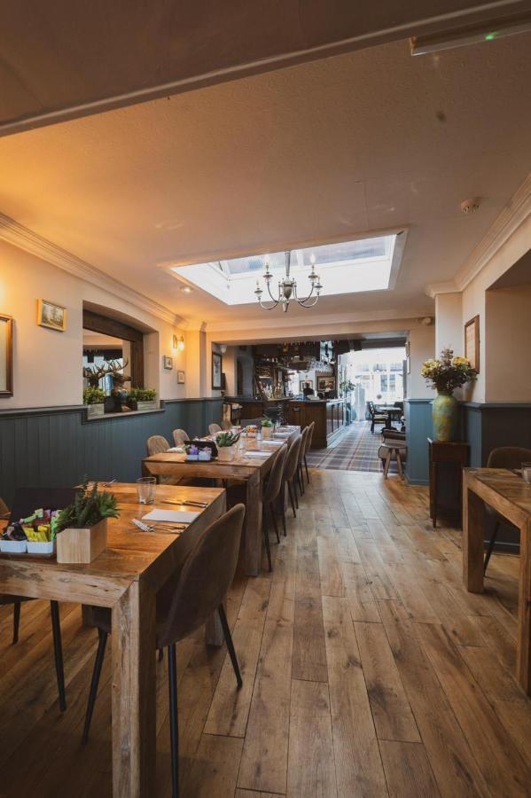 The Stag Hotel And Mailmans Arms 린드허스트 외부 사진