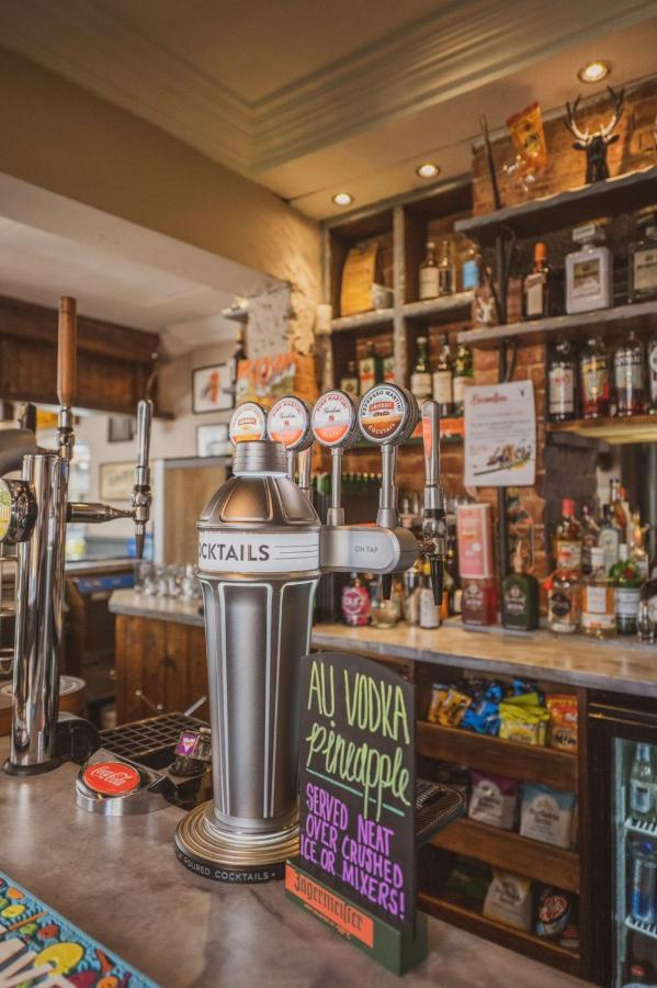 The Stag Hotel And Mailmans Arms 린드허스트 외부 사진