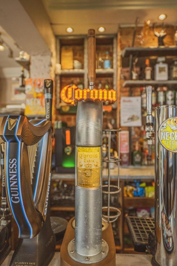 The Stag Hotel And Mailmans Arms 린드허스트 외부 사진