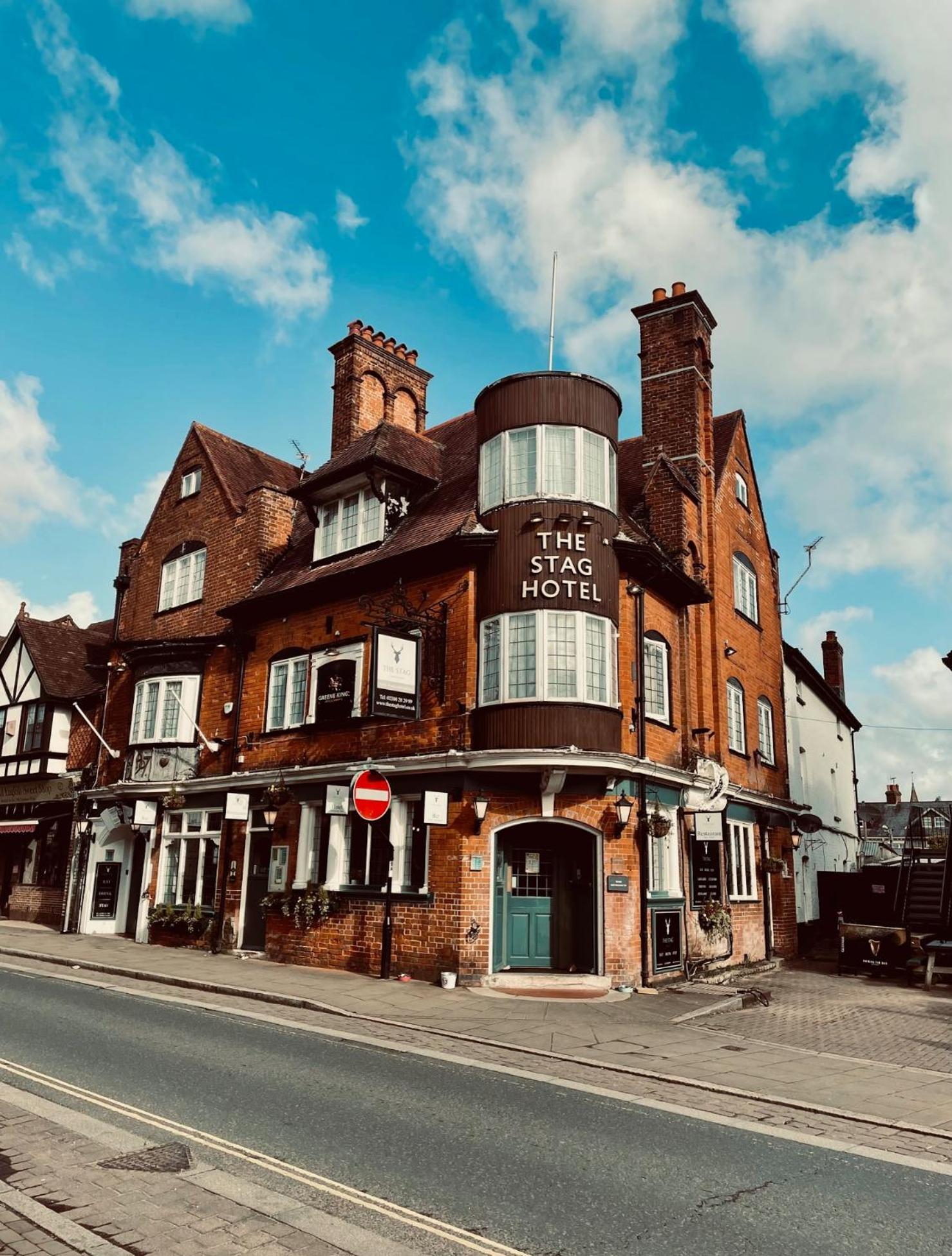 The Stag Hotel And Mailmans Arms 린드허스트 외부 사진